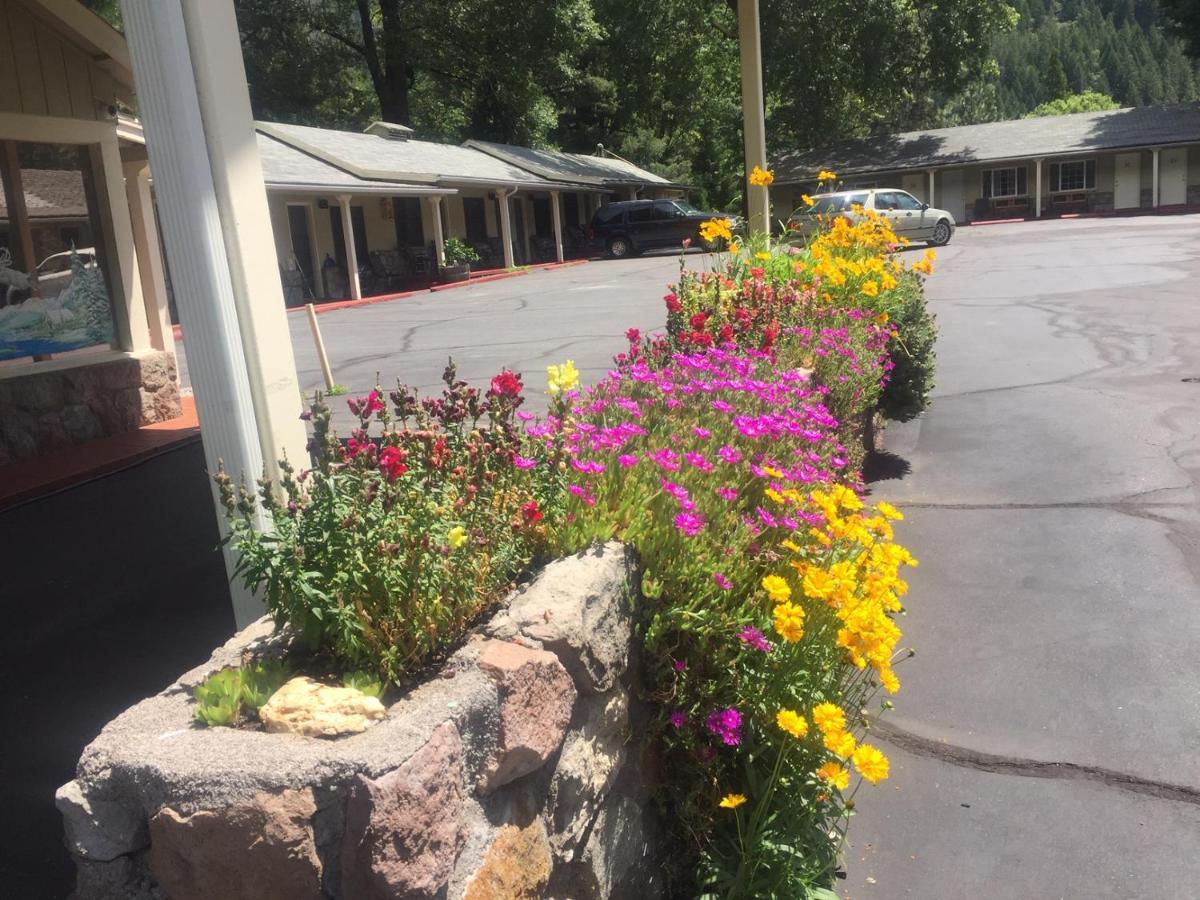 Dunsmuir Lodge ภายนอก รูปภาพ